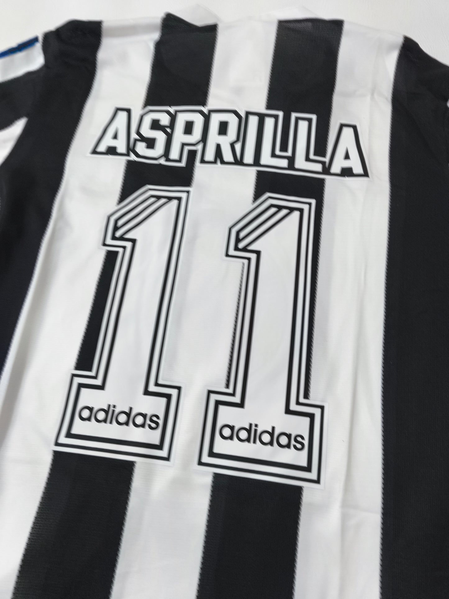 Newcastle - Asprilla - 1996