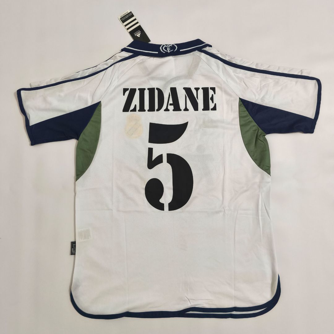 Real Madrid 00-01 - Zidane
