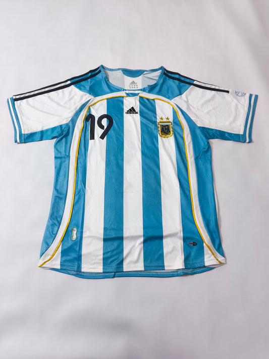 Argentina - Messi - 19