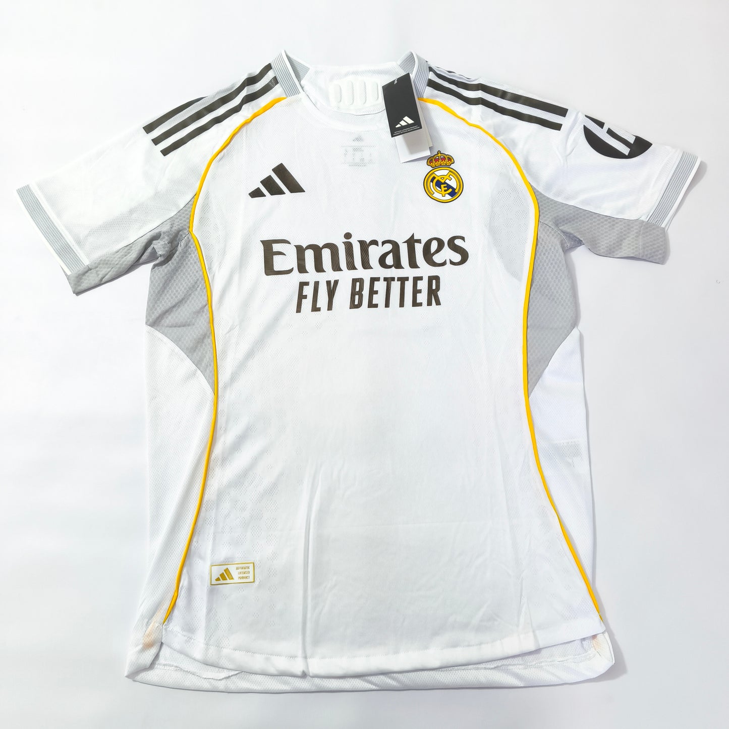 Real Madrid 2026 - Local